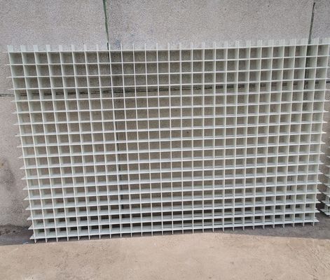 부드러운 표면 FRP 천장 그리드 유리섬유 서스펜딩 천장 그리드 80mm 100mm Mesh