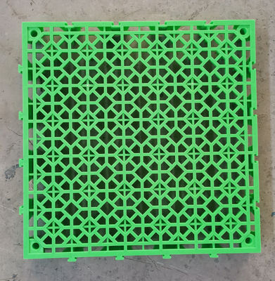 40x40x4.0cm PP 접목 플라스틱 매트 자동차 세탁 및 차고 바닥 덮개
