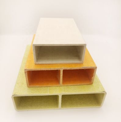부드러운 6m Span GRP FRP 지붕 패널 지원 프레임을위한 플라스틱 Purlin 높은 부하 용량