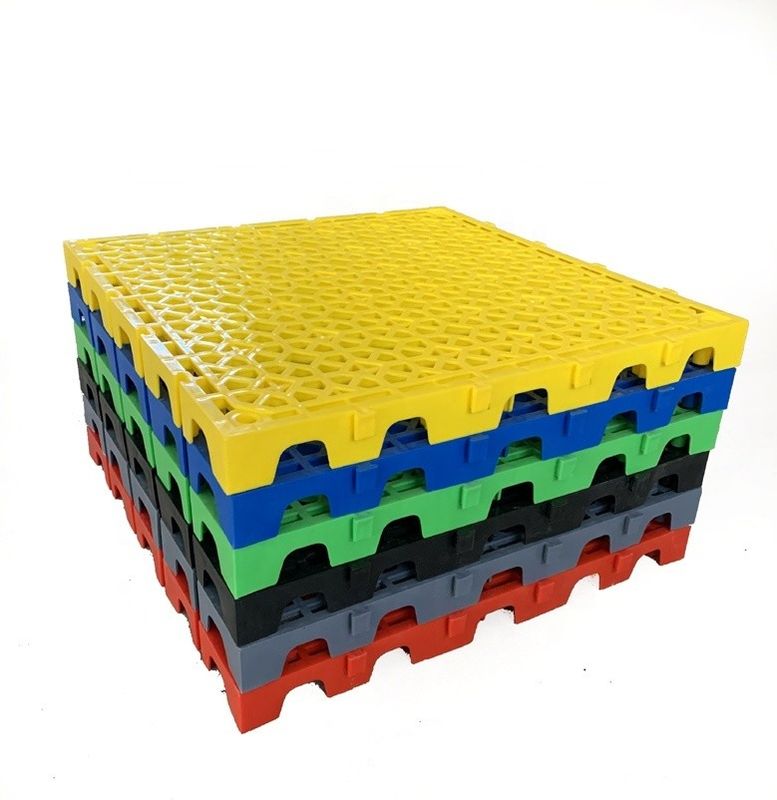 40x40x4.0cm PP 접목 플라스틱 매트 자동차 세탁 및 차고 바닥 덮개